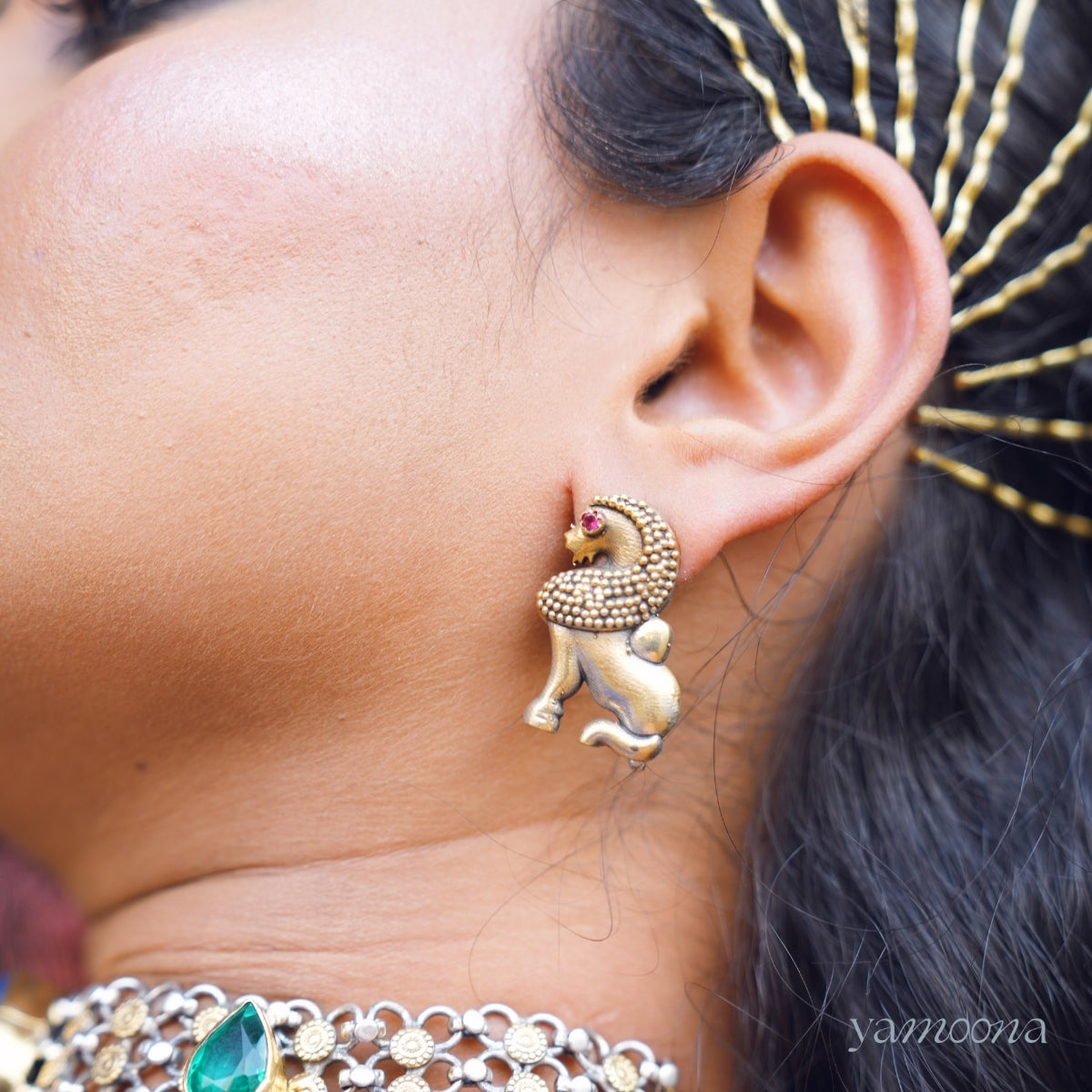 Niovi Sher gold plated silver earrings by Yamoona